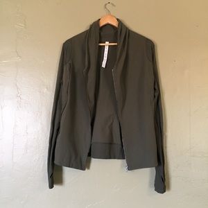 Lululemon Bhakti Jacket Green 6
